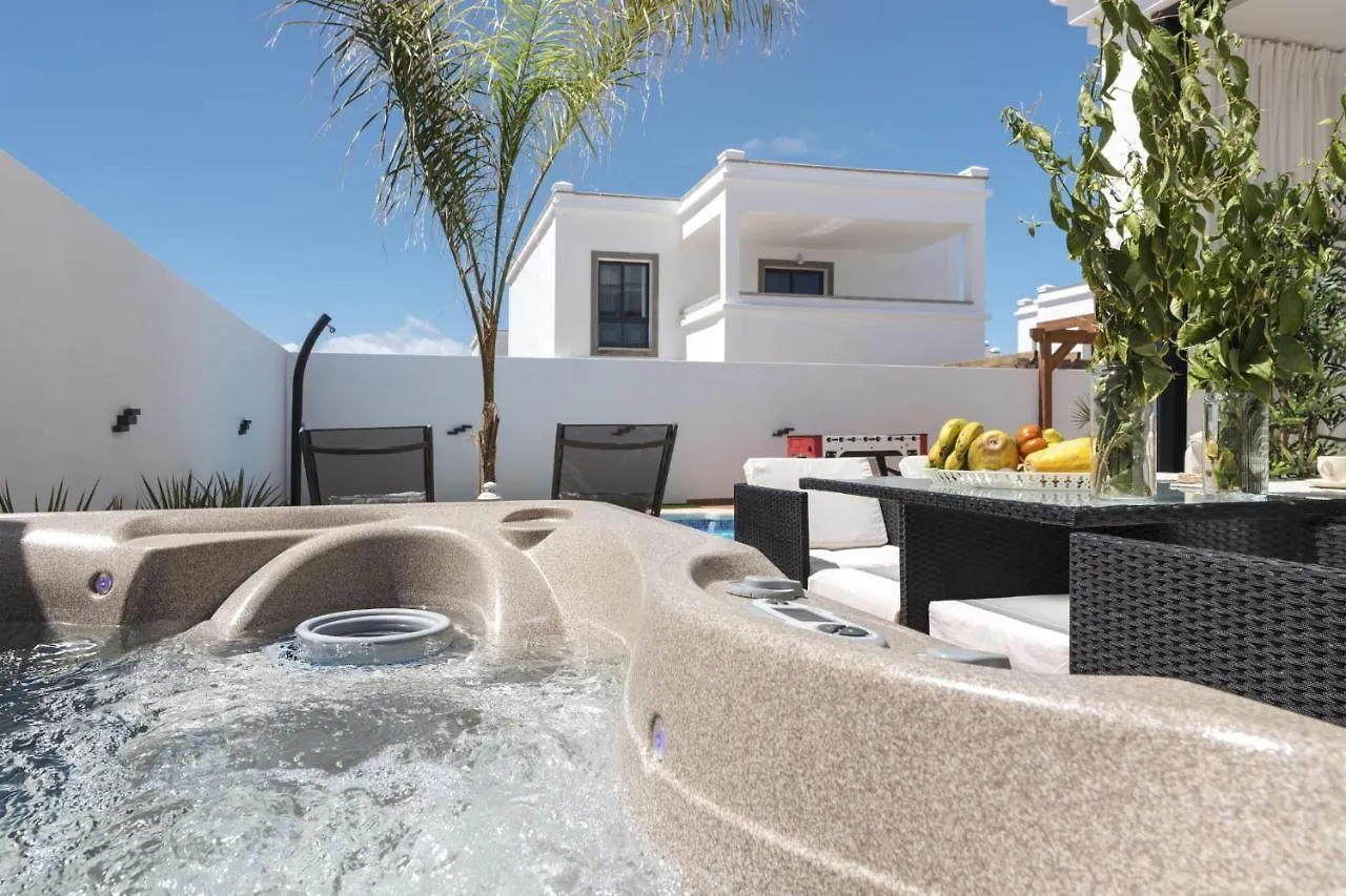 Villa Roble Yaiza