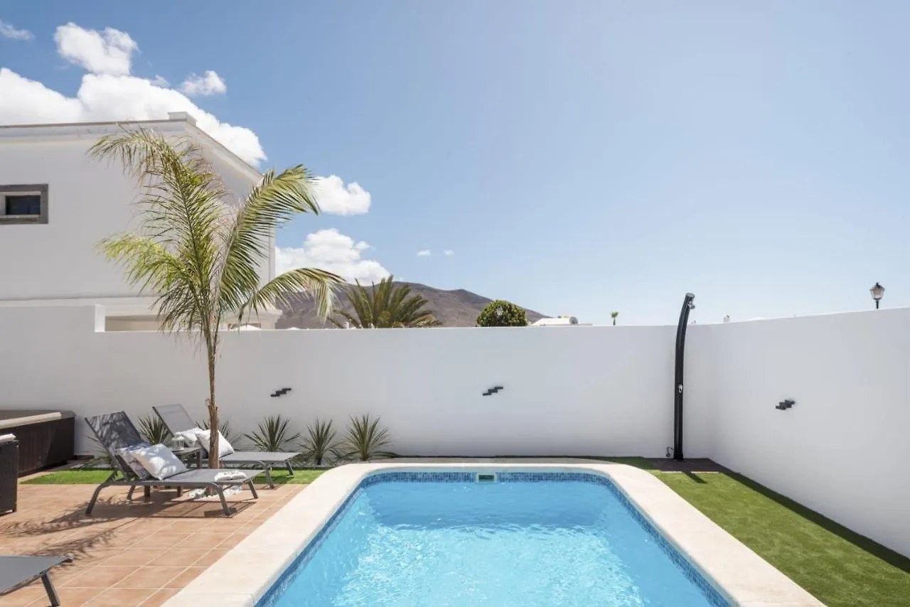 Villa Roble Yaiza